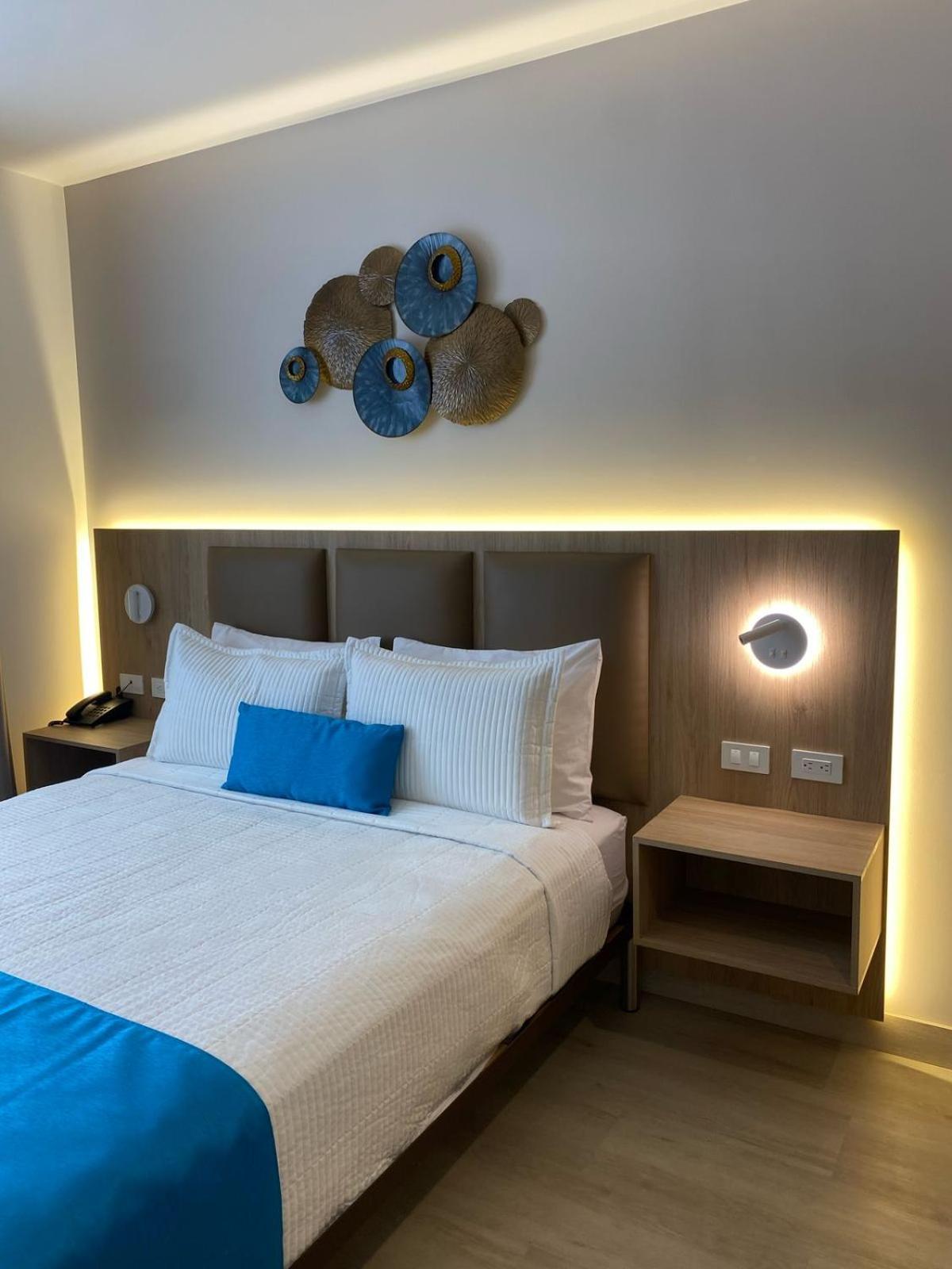 Hotel Cumbaya Sanvy キト エクステリア 写真